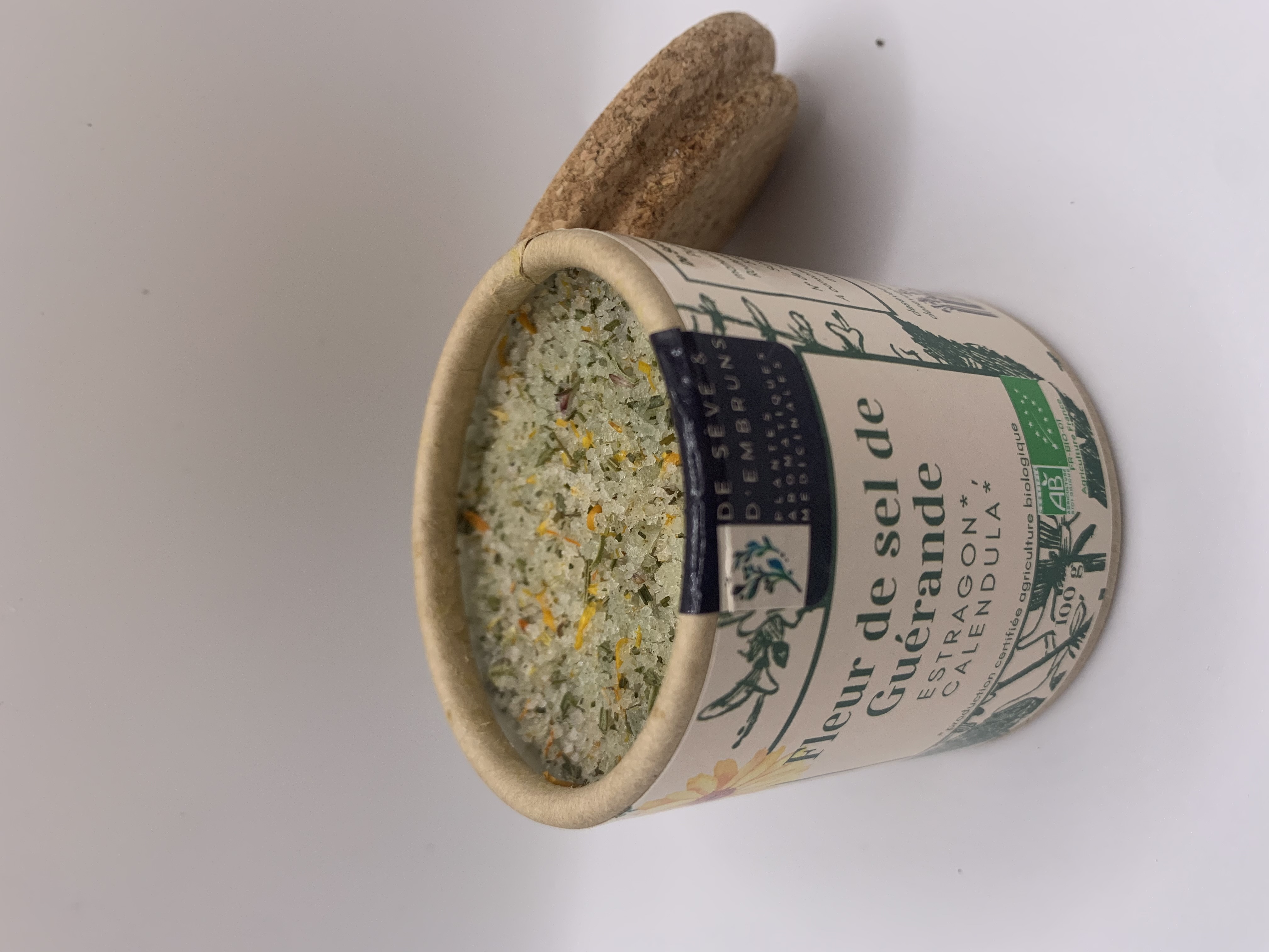Fleur de sel à l’estragon et calendula – Sel aromatique aux herbes & fleurs